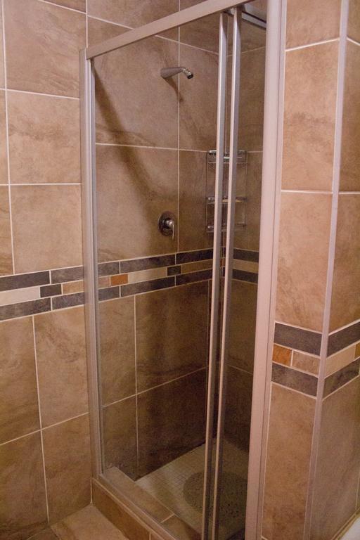 Randburg Khuvena Guesthouse מראה חיצוני תמונה
